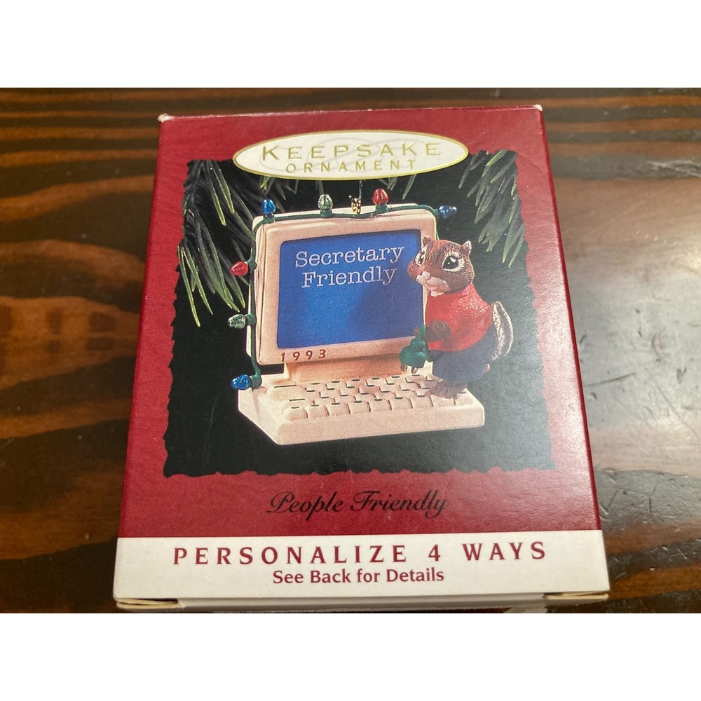 Lot of 5 Hallmark Ornaments - People Friendly,‎ Castle, Flight Kitty Hawk - Picture 2 of 16